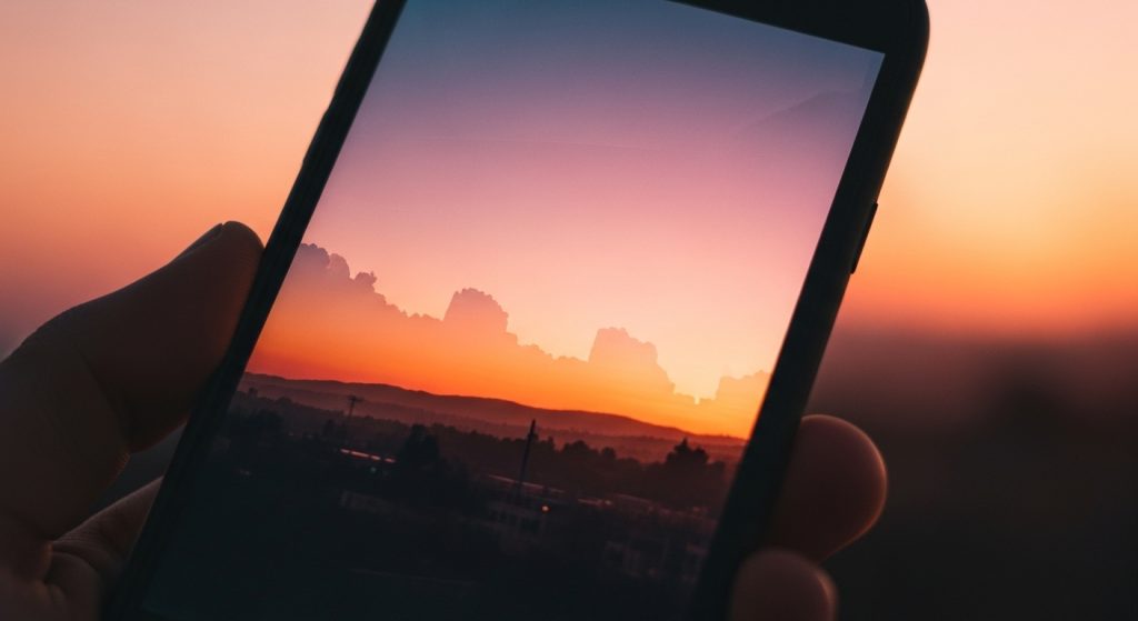 Vintage Retro Brown & Pink iPhone Wallpaper Aesthetic 13 Whisk 5cb792e7d4c1e57a98a4f3969ee25e2cdr