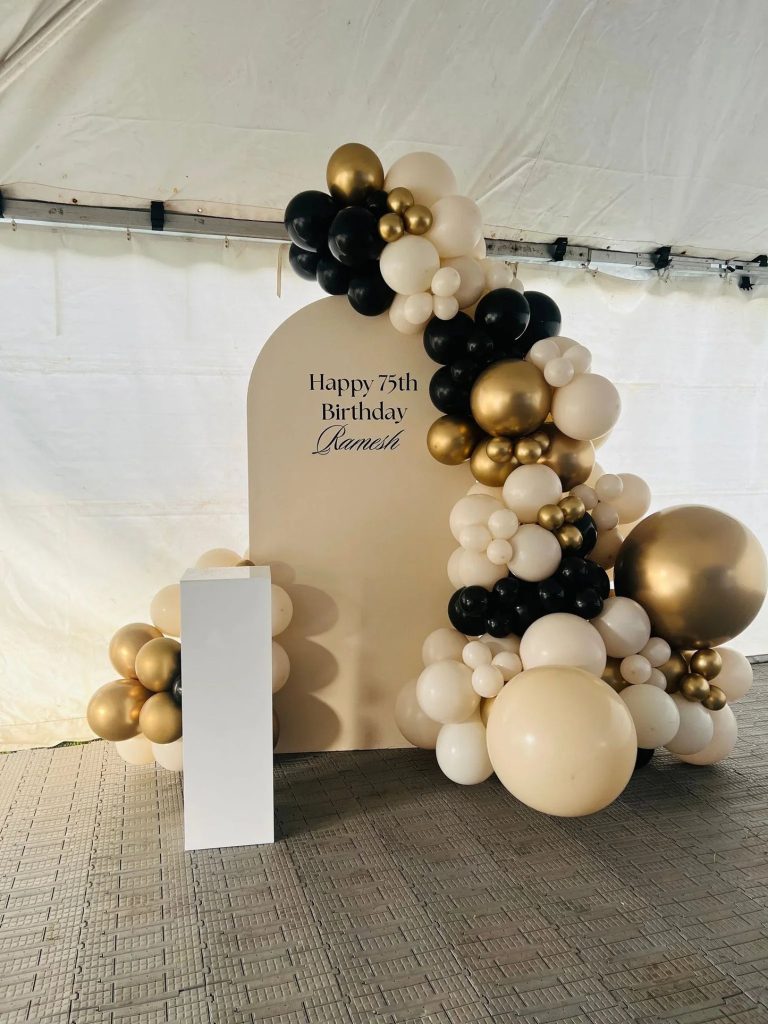 Elegant and Creative 60 Birthday Balloons Decor Ideas for a Memorable Celebration