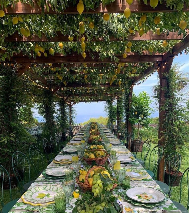 Italian Garden Dinner Party Ideas Inspired by the Magic of the Amalfi Coast