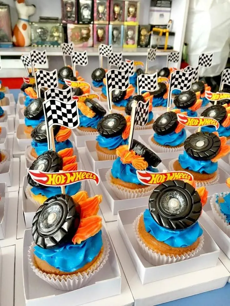 Hot Wheels Cupcake