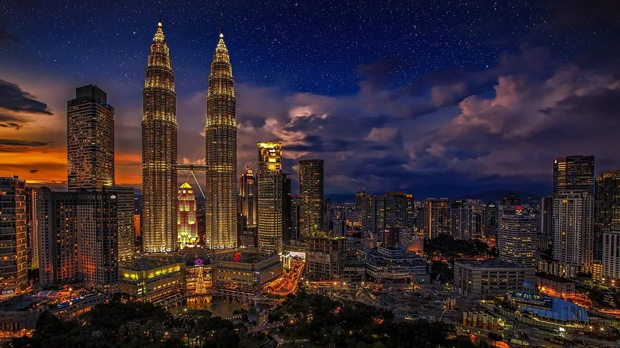 These Asian Cities Are Cheaper Than You Think (And Incredible!) 6 Kuala Lumpur Provides Big-City Thrills On A Shoestring