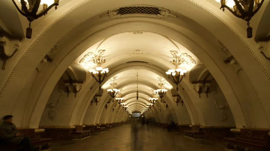 Paris Provides Extensive Metro Reach and Eco-Friendly Options