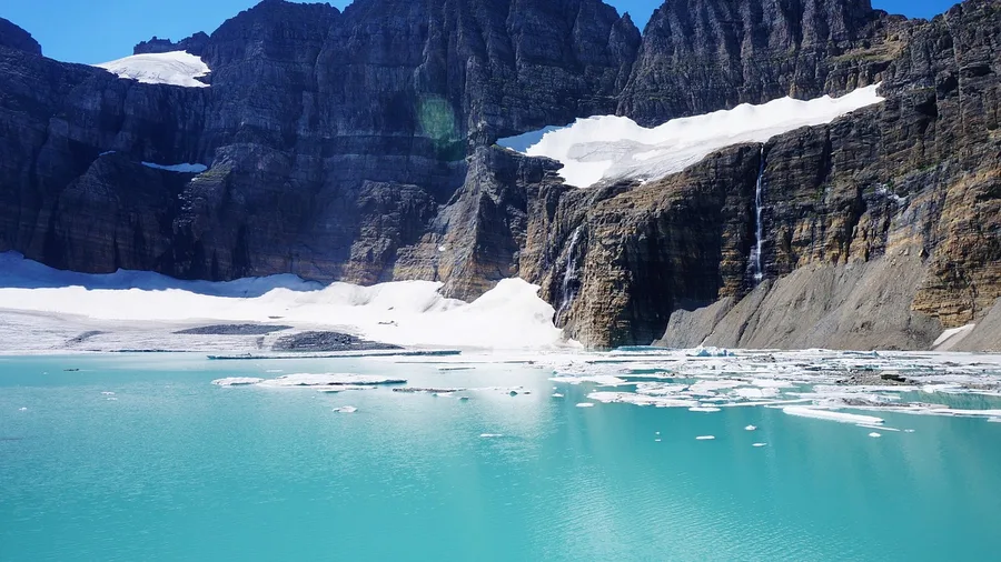 Grinnell Glacier: Glacier's Ice and Lakes