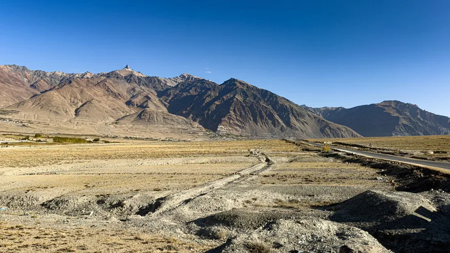 India, a Vast Subcontinent on Any Budget
