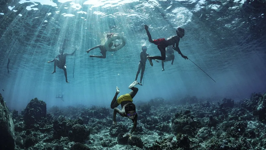 Bajau Laut Houseboat Families Spend Generations at Sea
