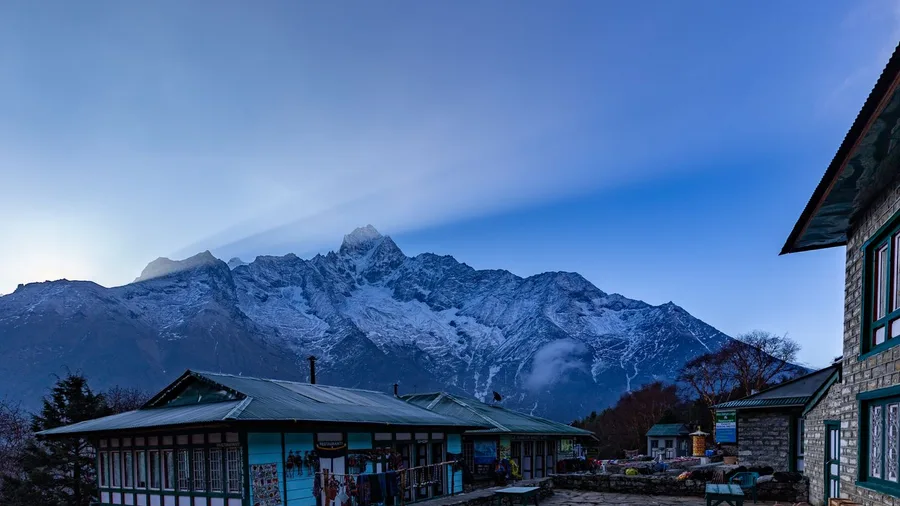 Nepal's Mountain Lodges and Guided Trek Days