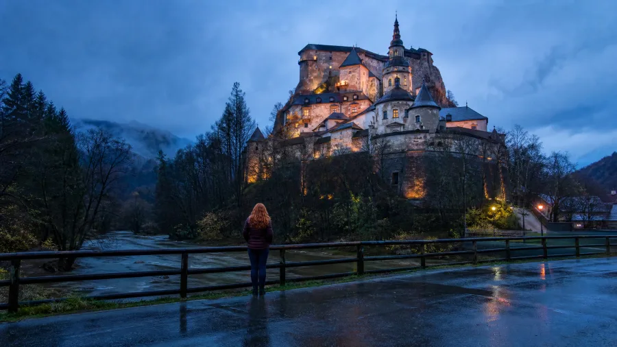 Top 20 Castles in Europe That Look Like Fairy Tales 12 Orava: The Castle On the Rock