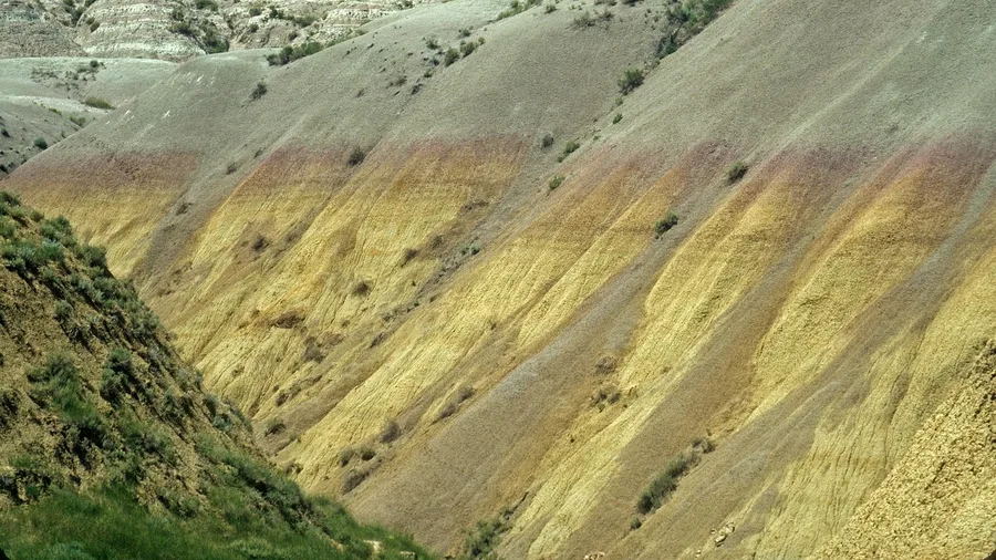 Top 25 Places To Visit In The USA 17 Drive the Loop Road Through Badlands National Park