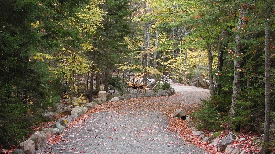 Top 25 Places To Visit In The USA 7 Cycle the Carriage Roads of Acadia National Park